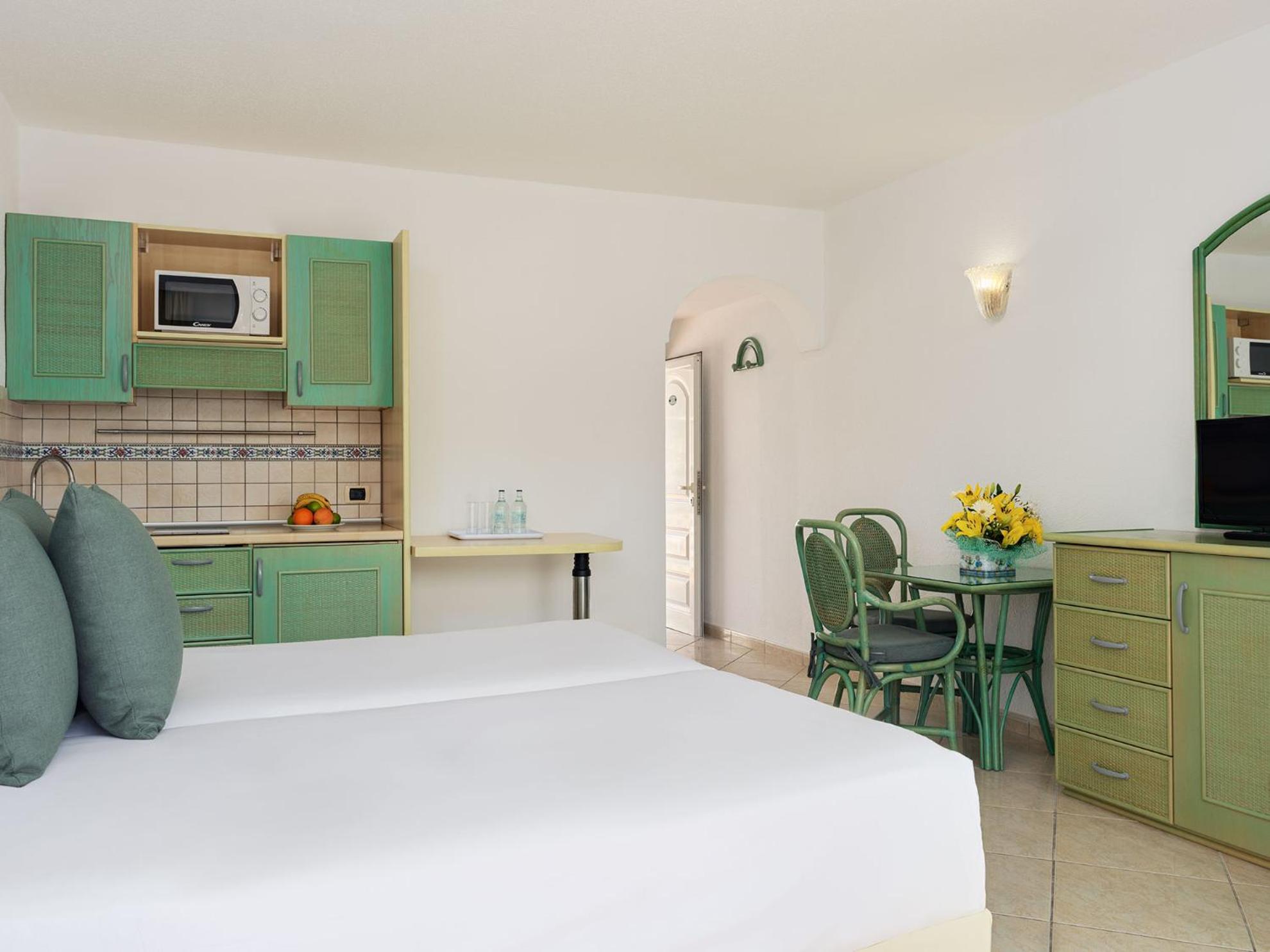 Aparthotel Esquinzo Y Monte Del Mar Playa De Esquinzo Экстерьер фото